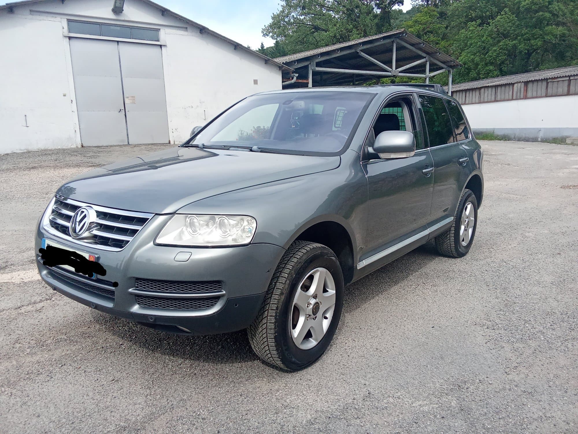 Volkswagen Touareg – photo 1 sur 3
